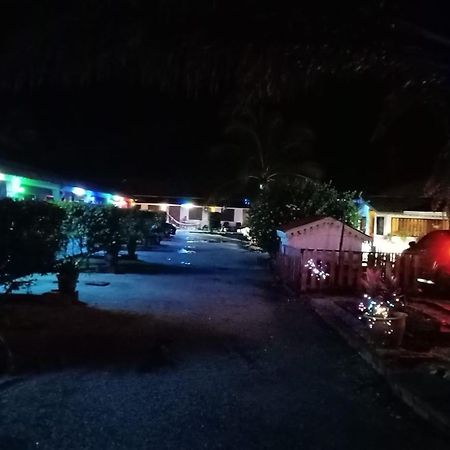 Rainbow Bed N Bfast Pantai Cenang (Langkawi) Exterior foto